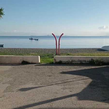 Mansarda Con Terrazzo Vista Mare Villa Oliveri Exterior photo